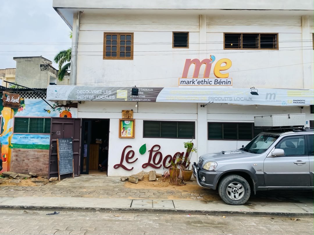 LE LOCAL